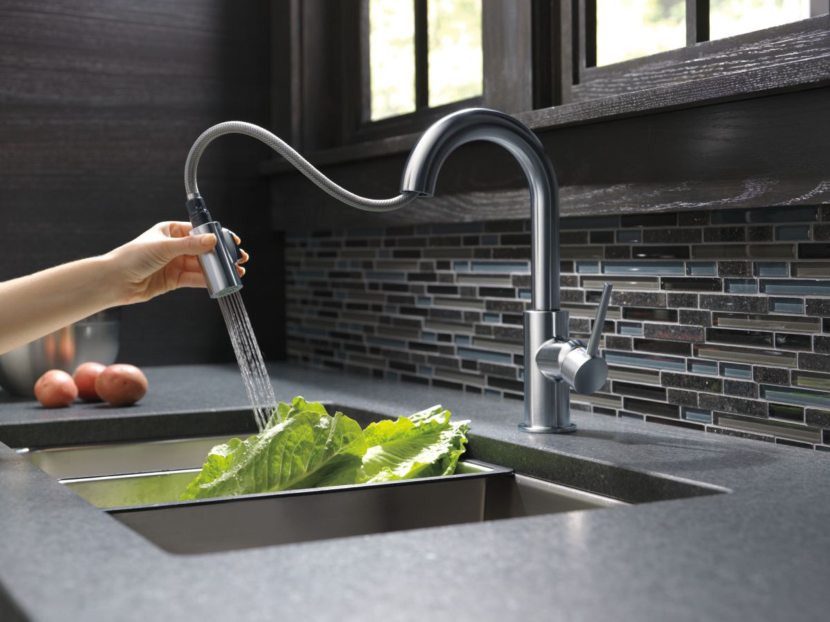 DELTA Trinsic Single Handle Pull-Down Bar / Prep Faucet — Arctic Stainless