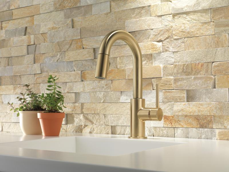 DELTA Trinsic Single Handle Pull-Down Bar/Prep Kitchen Limited Swivel — Champagne Bronze
