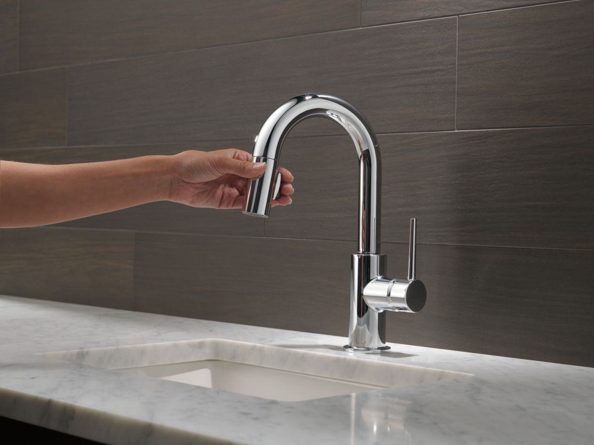 DELTA Trinsic Single Handle Pull-Down Bar / Prep Faucet — Chrome