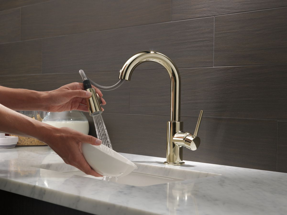 DELTA Trinsic Single Handle Pull-Down Bar / Prep Faucet — Polished Nickel