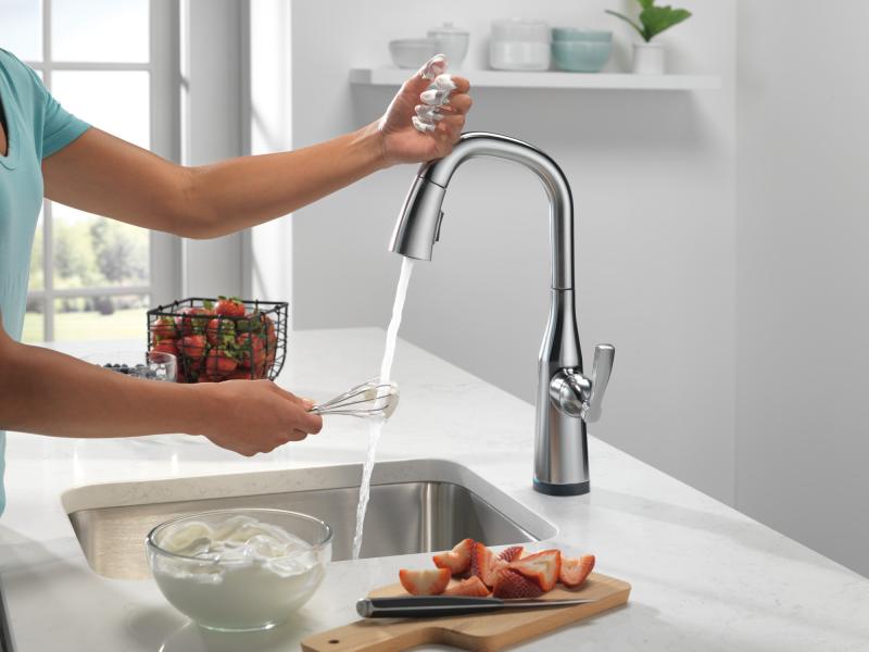 DELTA Stryke Single Handle Pull-Down Bar/Prep Faucet with Touch2O Technology — Lumicoat® Arctic Stainless