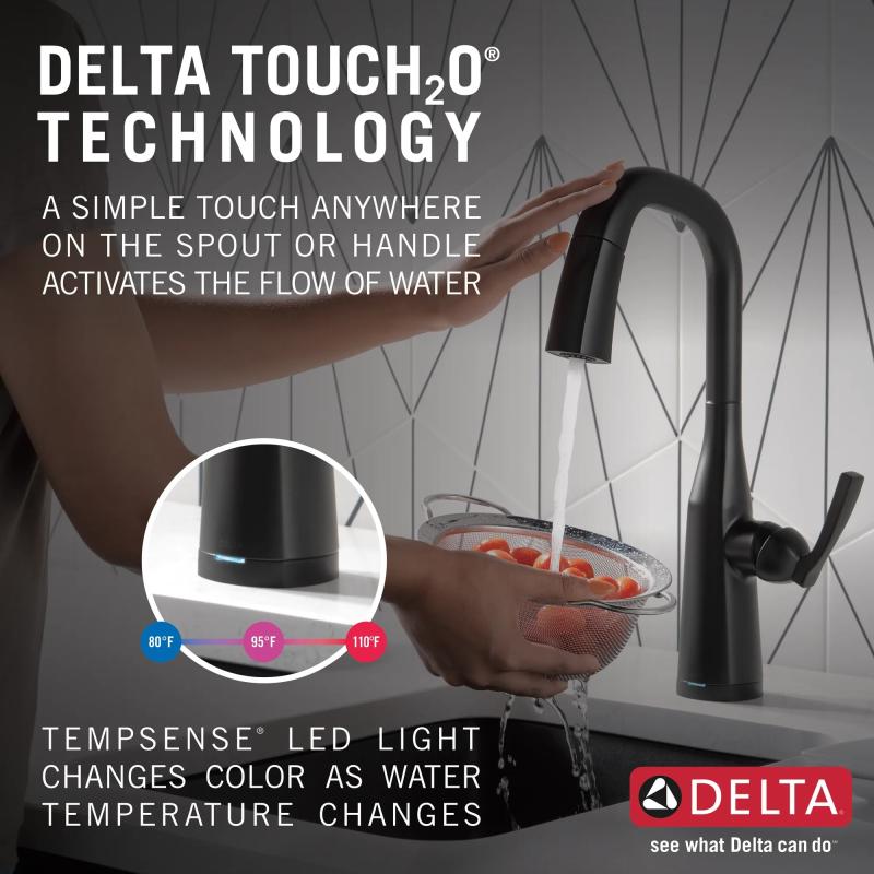 DELTA Stryke Single Handle Pull-Down Bar/Prep Faucet with Touch2O Technology — Matte Black