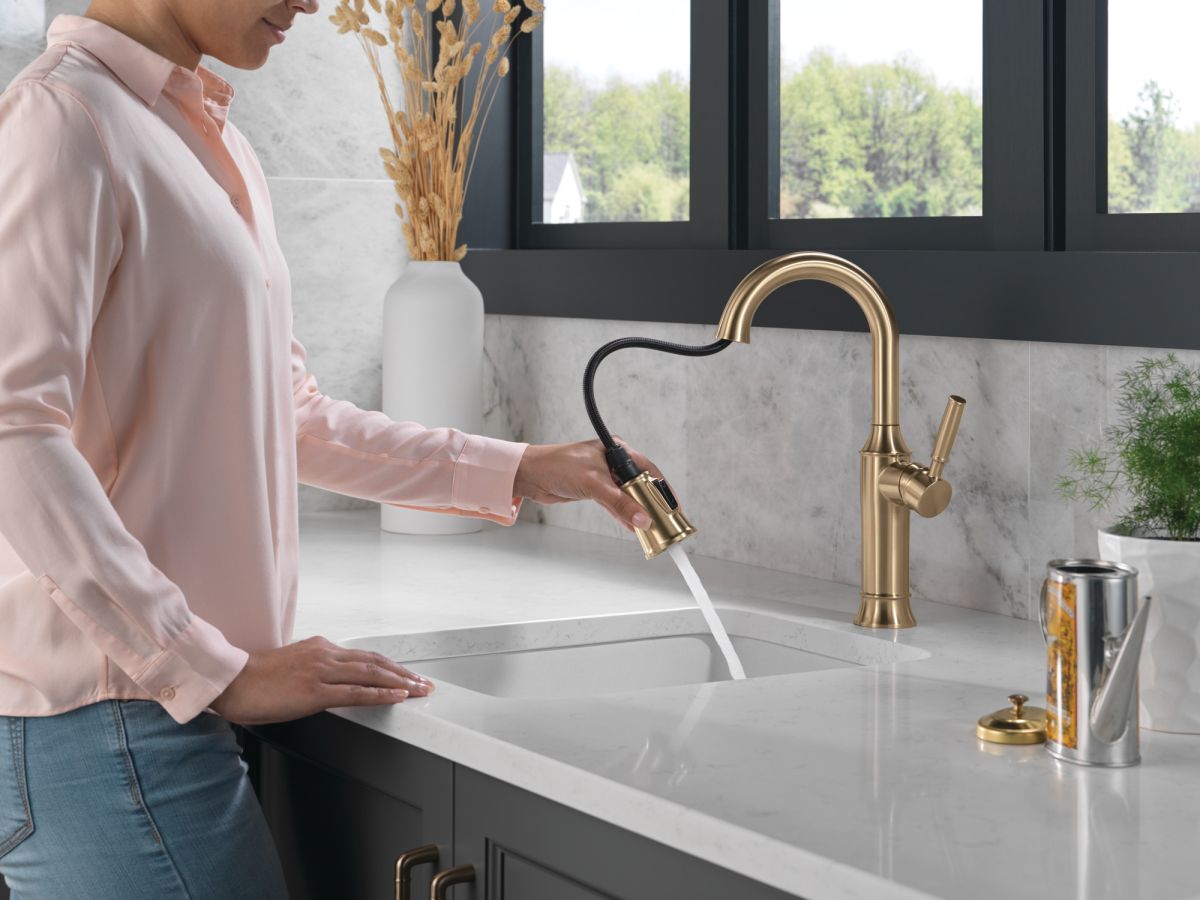 DELTA Renaldi Single Handle Pull-Down Bar / Prep Faucet — Lumicoat® Champagne Bronze