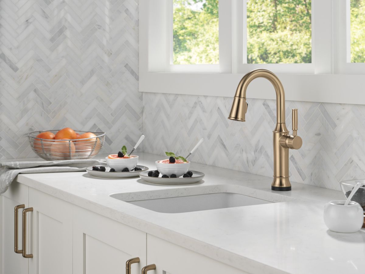 DELTA Renaldi Touch2O Bar / Prep Faucet with Touchless Technology — Lumicoat® Champagne Bronze