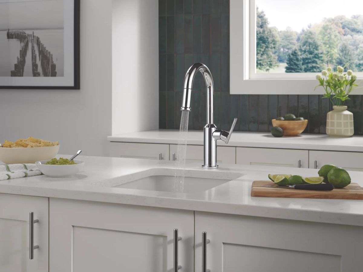 DELTA Cordova Single Handle Pull-Down Bar/Prep Faucet — Lumicoat® Chrome