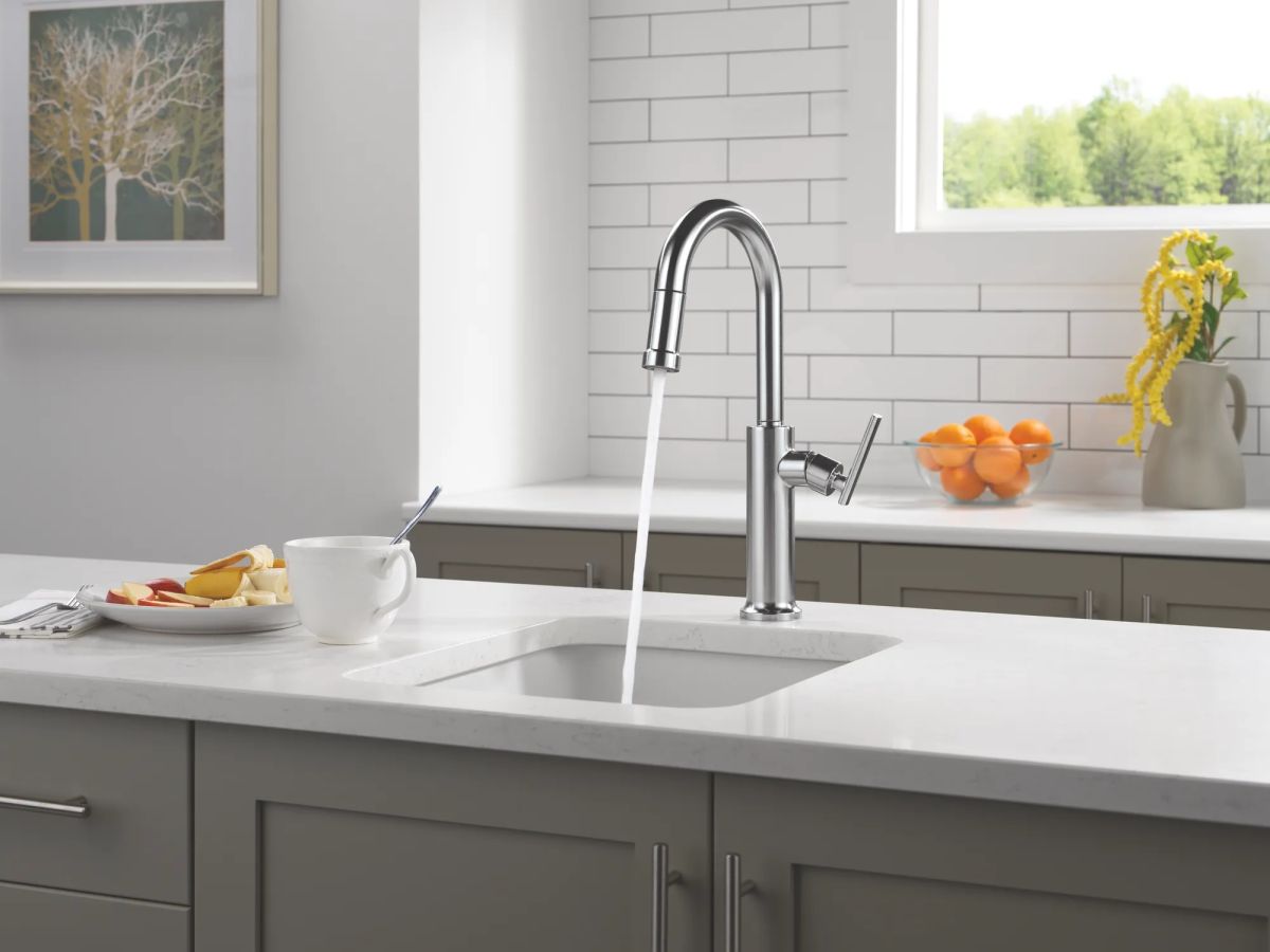 DELTA Altado Single Handle Pull-Down Bar / Prep Faucet — Arctic Stainless