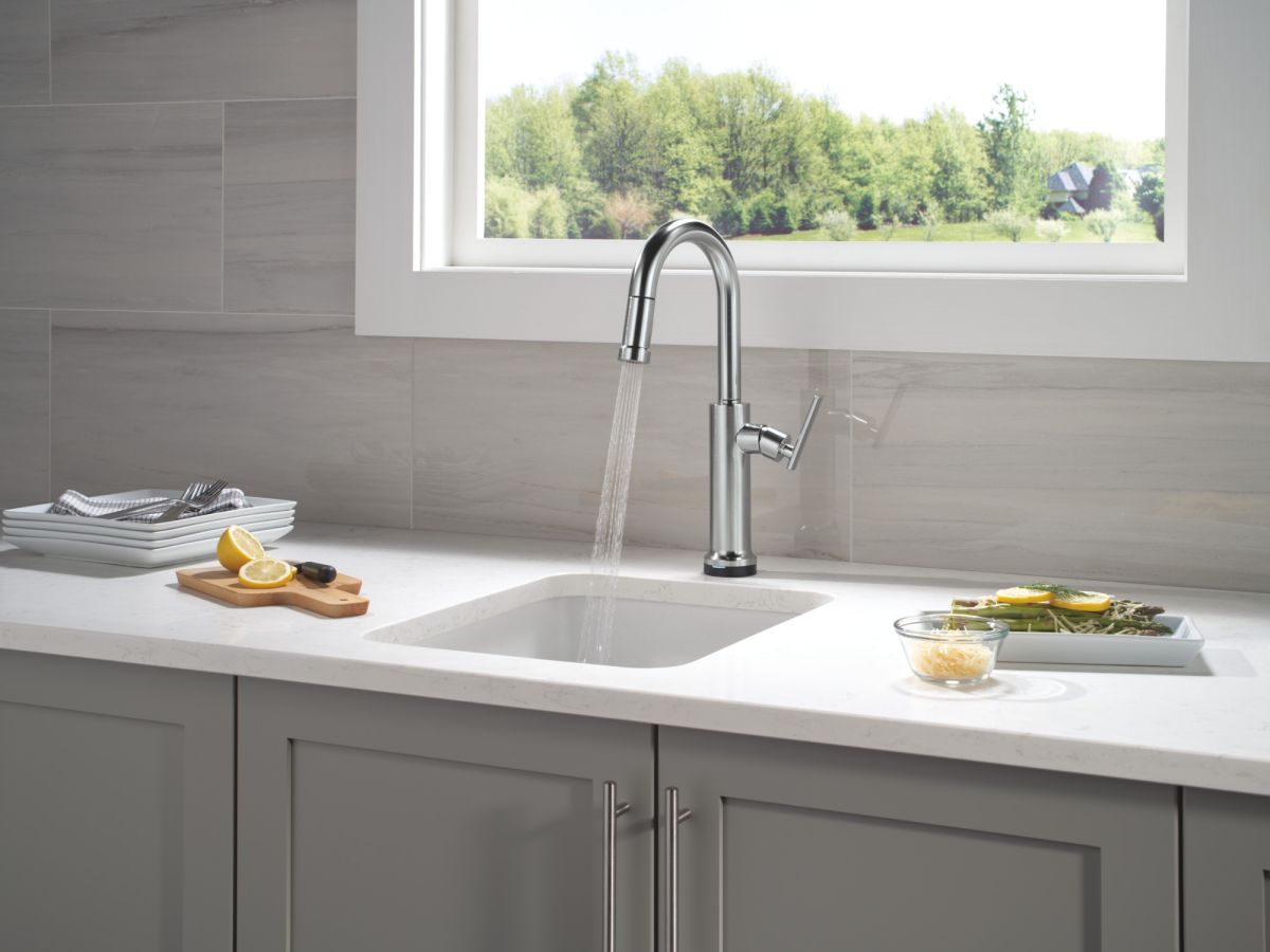DELTA Altado Touch2O Technology Bar / Prep Faucet with Touchless Technology — Arctic Stainless