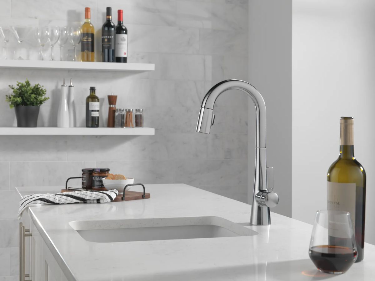 DELTA Monrovia Single Handle Pull-Down Bar/Prep Faucet — Lumicoat® Arctic Stainless