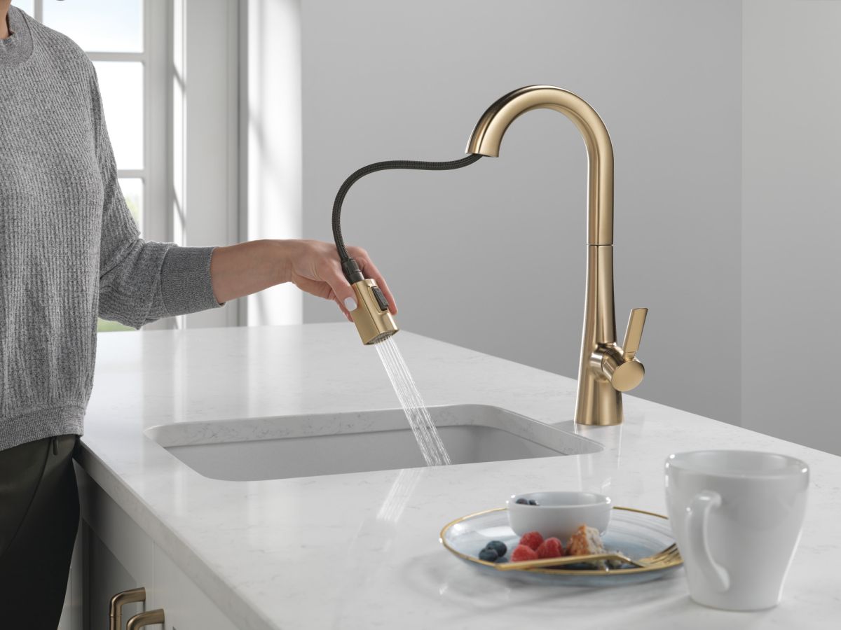 DELTA Monrovia Single Handle Pull-Down Bar/Prep Faucet — Lumicoat® Champagne Bronze
