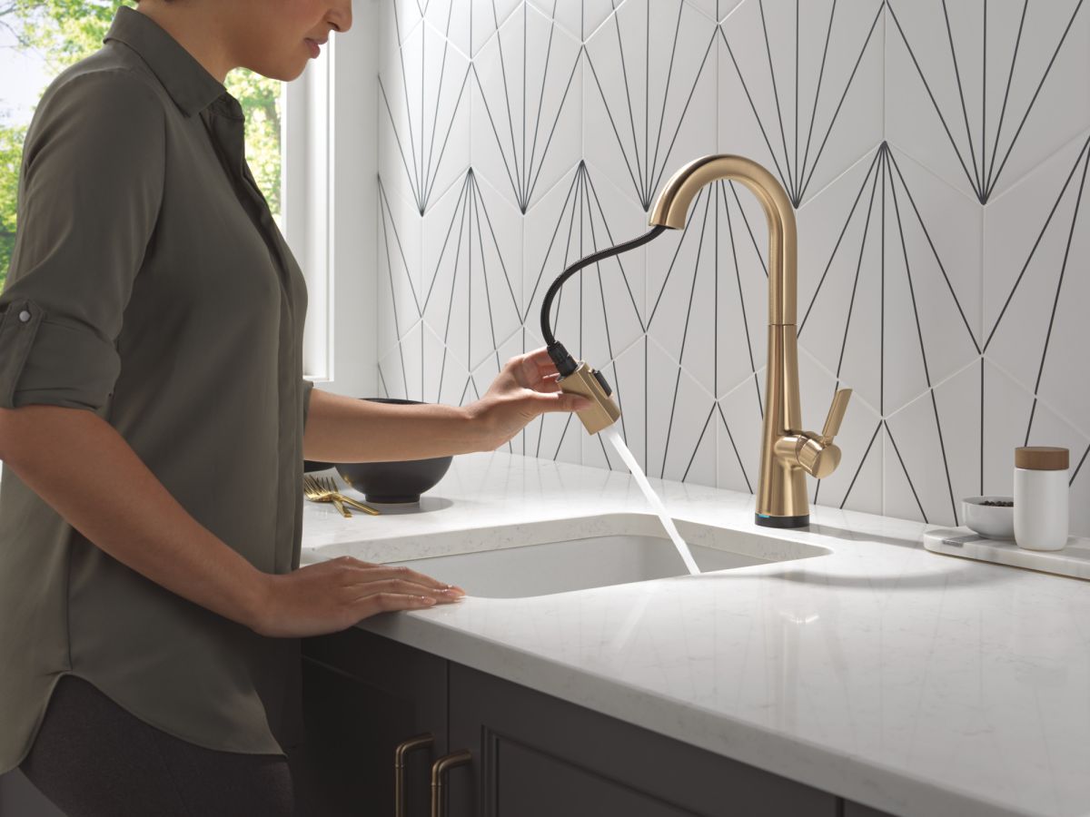 DELTA Monrovia Touch2O Bar / Prep Faucet with Touchless Technology — Lumicoat® Champagne Bronze