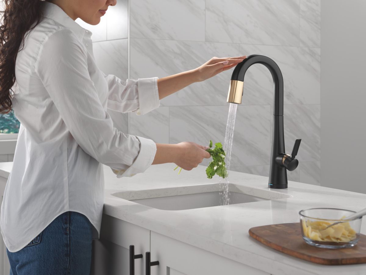 DELTA Monrovia Touch2O Bar / Prep Faucet with Touchless Technology — Matte Black / Champagne Bronze