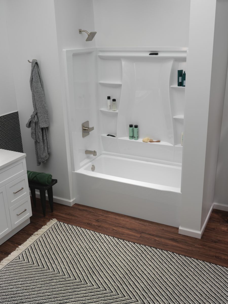 DELTA Modern Monitor 14 Series Tub & Shower Trim — Stainless