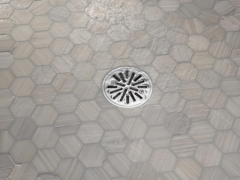 DELTA 4" Tile-In Round Shower Drain — Chrome
