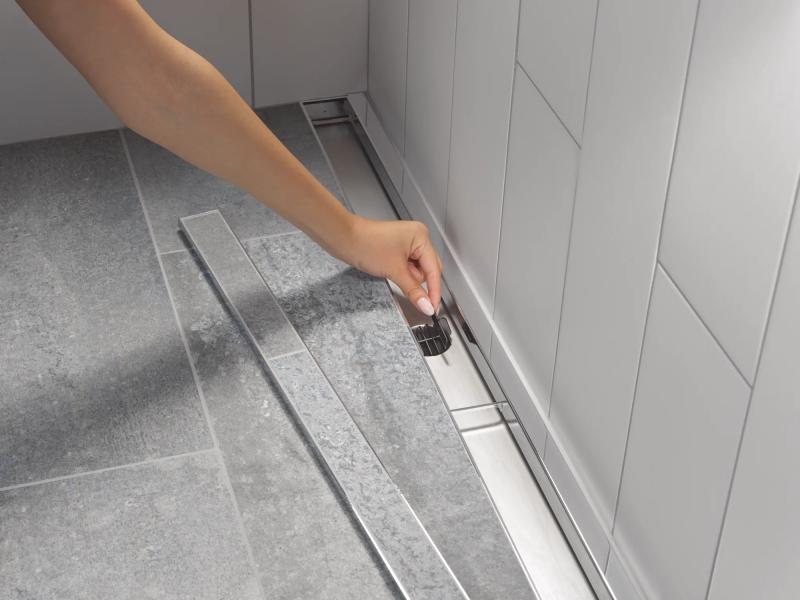 DELTA 36" Linear Shower Drain Wall Edge — Chrome