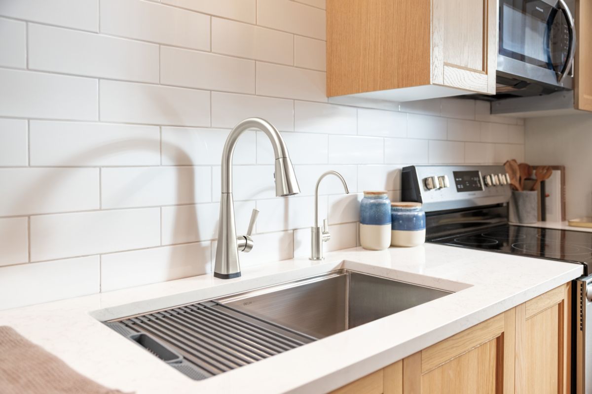 DELTA Clarifi 2-Stage Under Sink Advanced Water Filtration System — Not Applicable