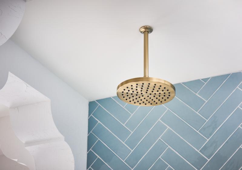 BRIZO Essential Shower 10" Linear Round Single-Function Raincan Shower Head - 1.75 GPM — Luxe Gold