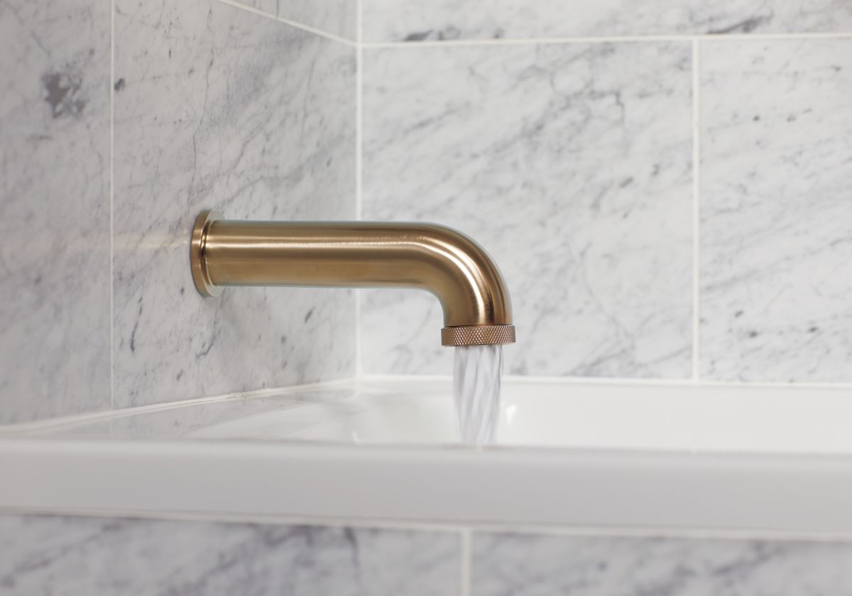 BRIZO Litze Litze Diverter Tub Spout — Luxe Gold