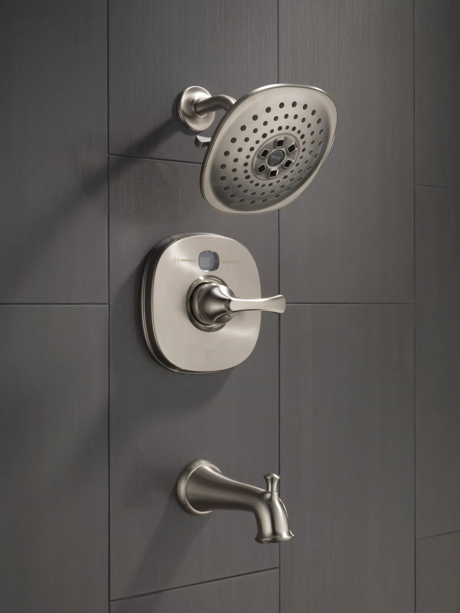 DELTA Lahara Tub Spout - Pull-Up Diverter — Stainless