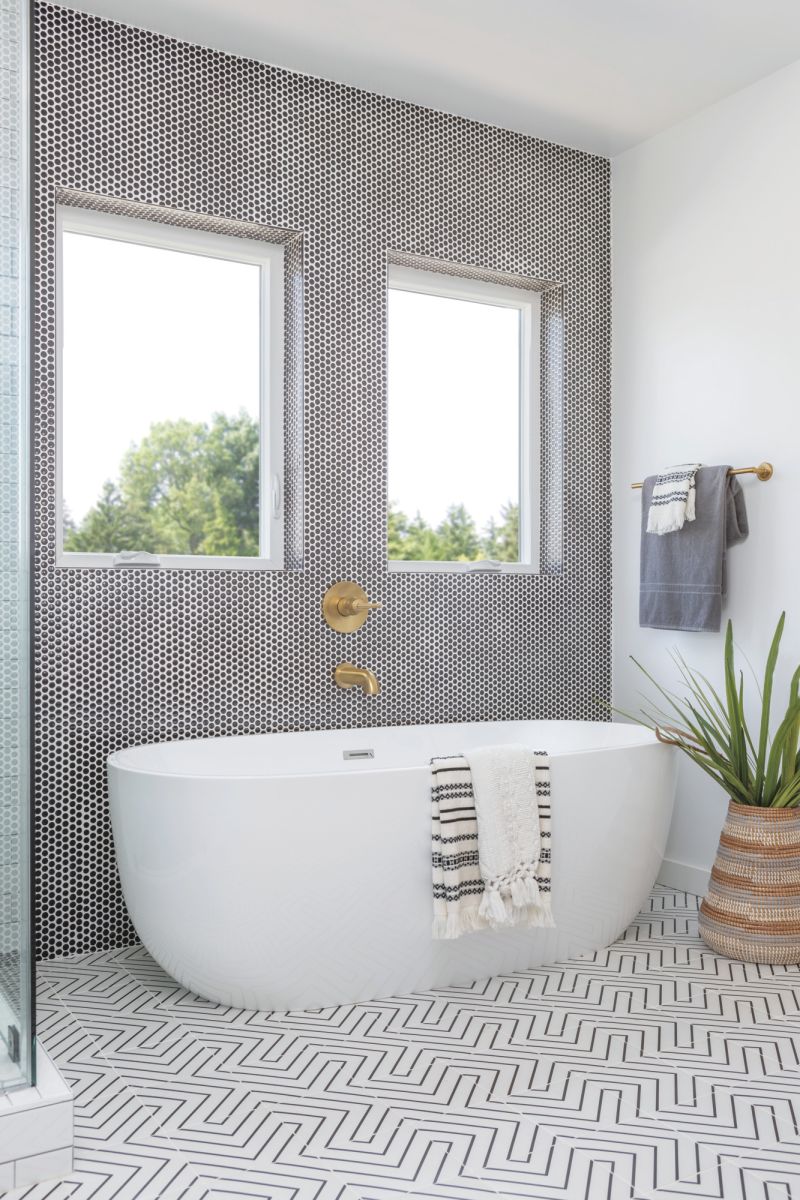 DELTA Trinsic Monitor 14 Series Tub Trim — Champagne Bronze