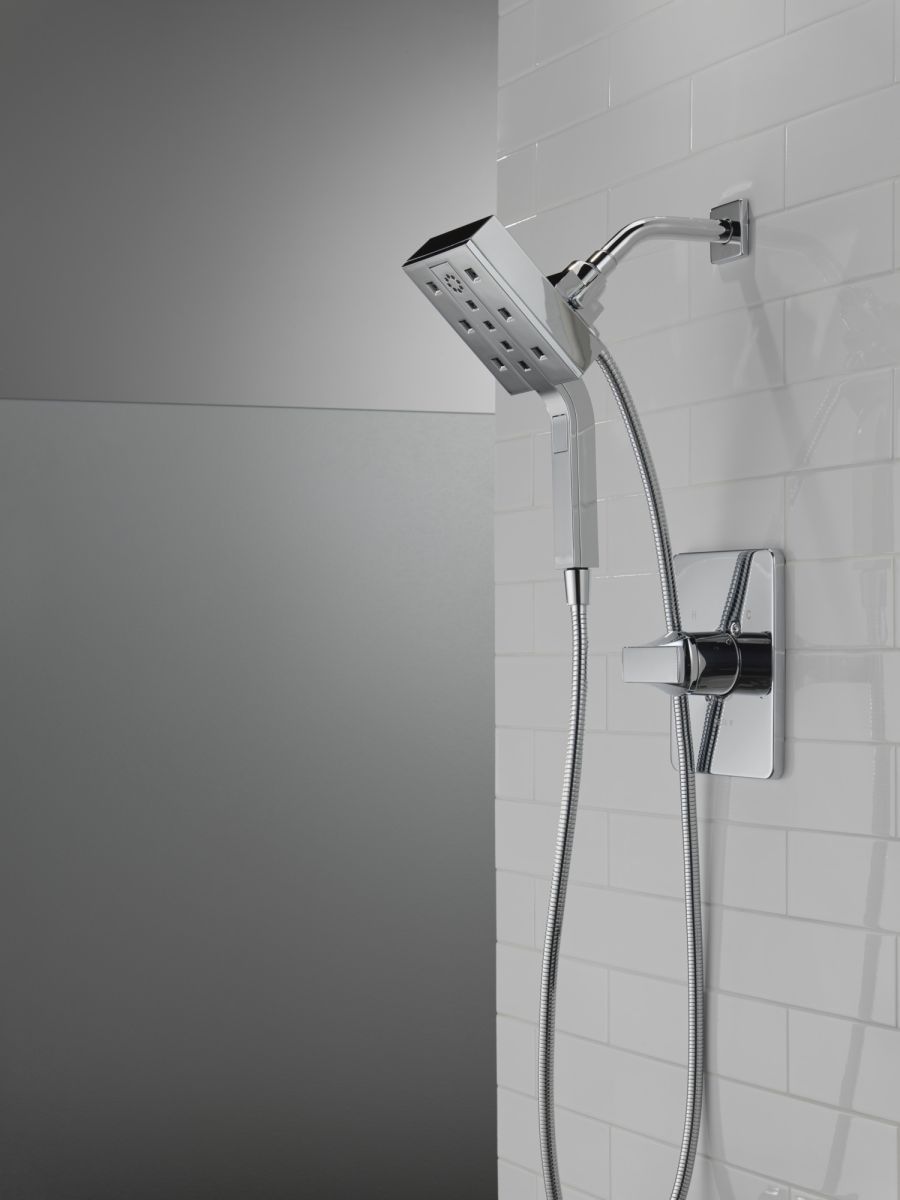 DELTA Universal Showering Components H2OKINETIC In2ition 4-Setting Two-in-One Shower — Lumicoat® Chrome