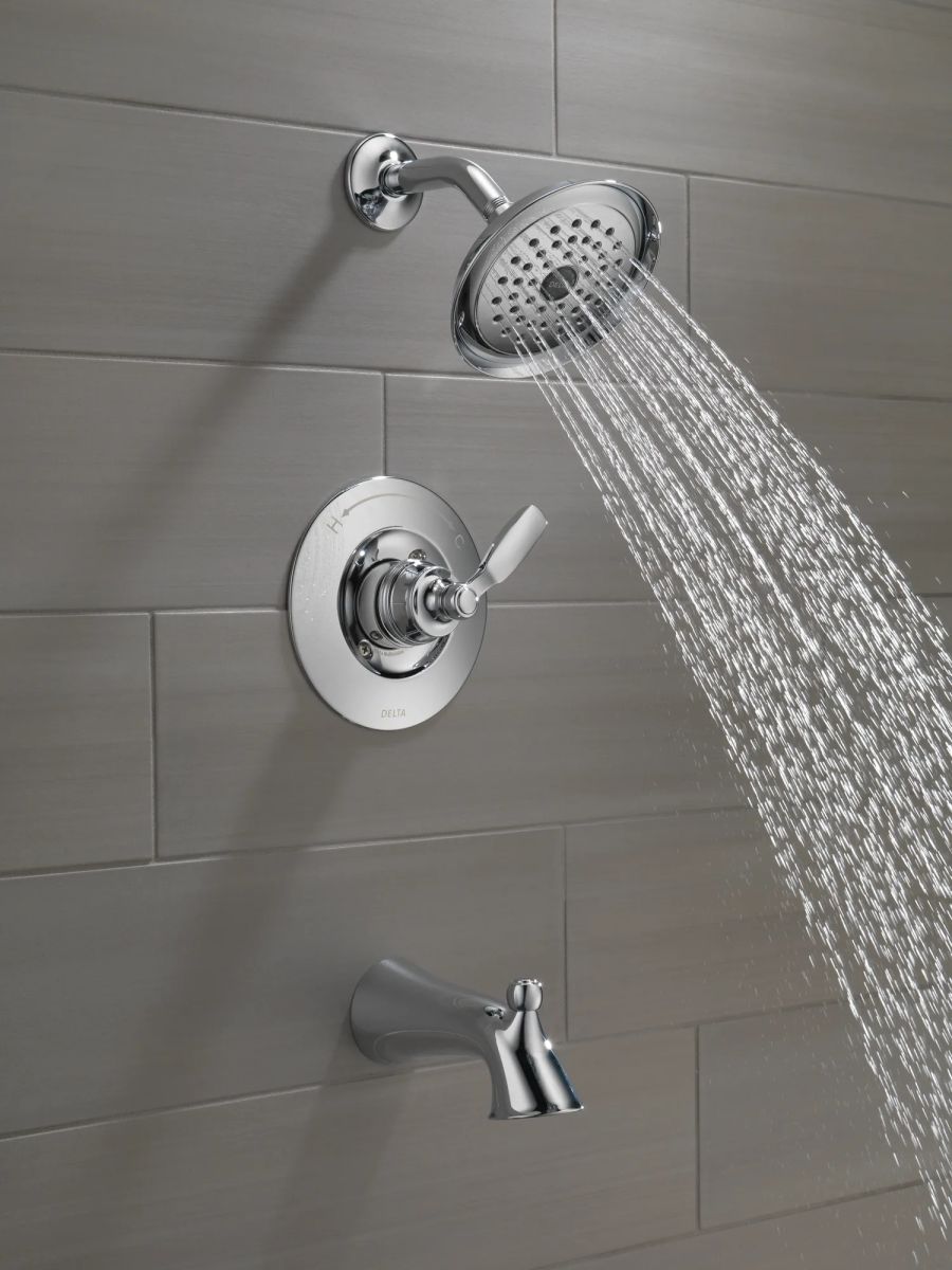 DELTA Woodhurst Tub/Shower Trim — Chrome