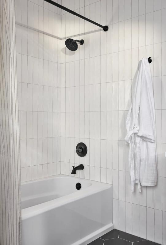 DELTA Kayra Robe Hook — Matte Black