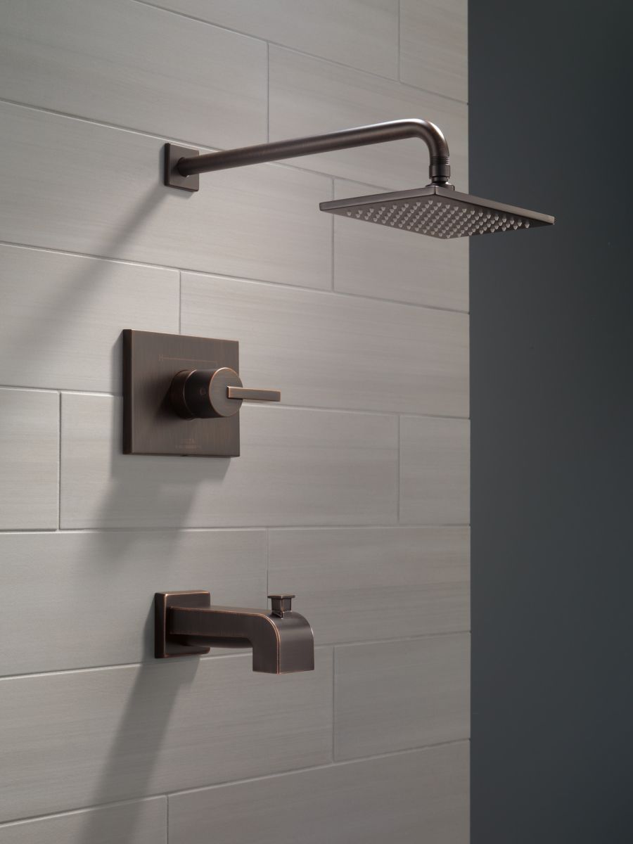 DELTA Vero Monitor 14 Series Tub & Shower Trim — Venetian Bronze