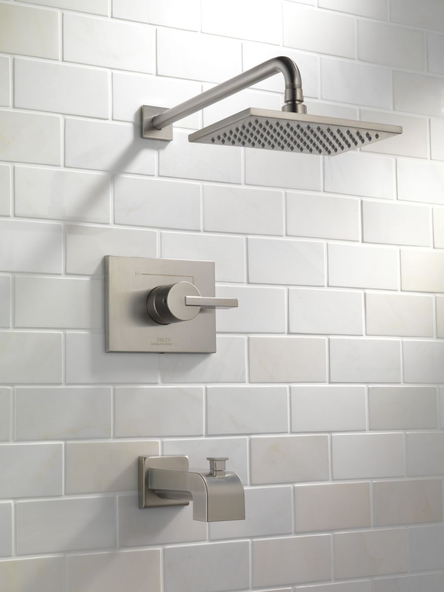 DELTA Vero Monitor 14 Series Tub & Shower Trim — Stainless