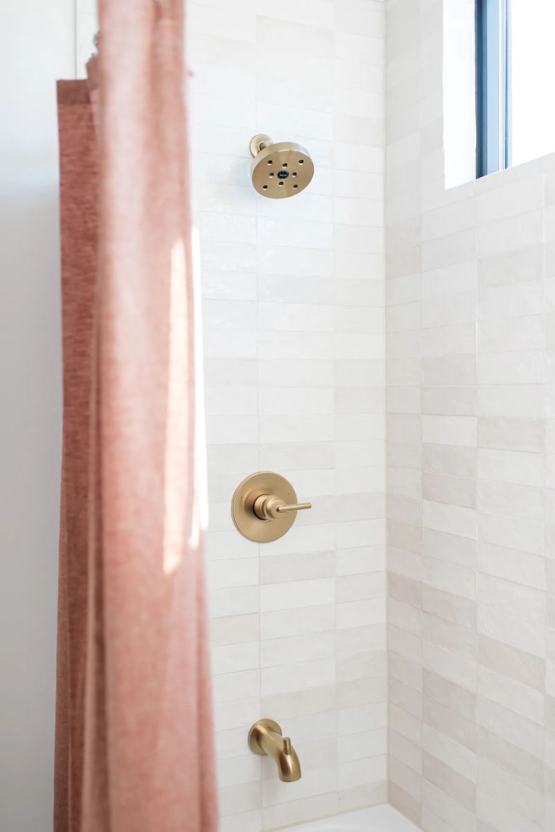 DELTA Trinsic Monitor 14 Series H2OKINETIC Tub & Shower Trim — Champagne Bronze