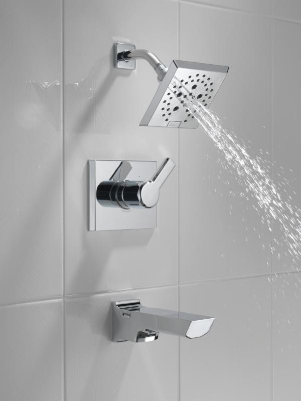 DELTA Pivotal Monitor 14 Series H2OKINETIC Tub and Shower Trim — Lumicoat® Chrome