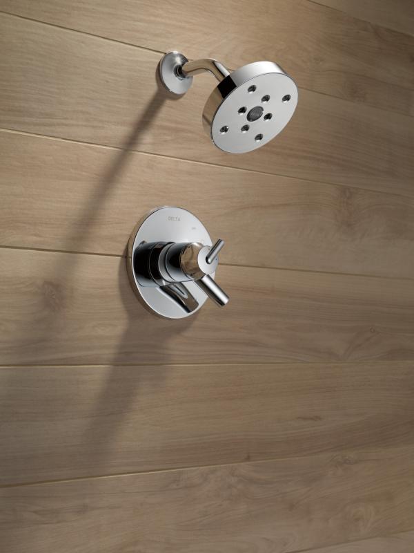 DELTA Trinsic Monitor 17 Series H2OKINETIC Shower Trim — Chrome