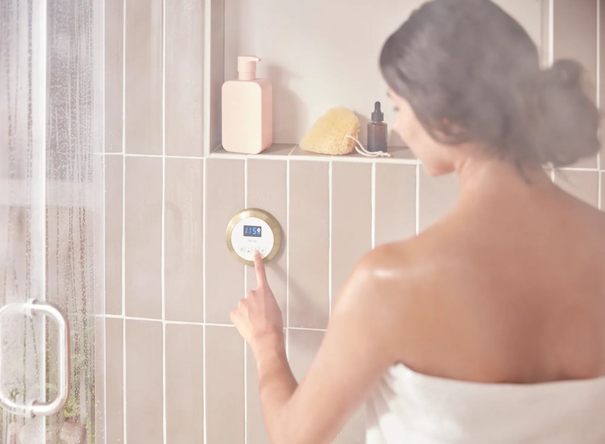 DELTA Universal Showering Components Round Steam Package — Lumicoat® Champagne Bronze