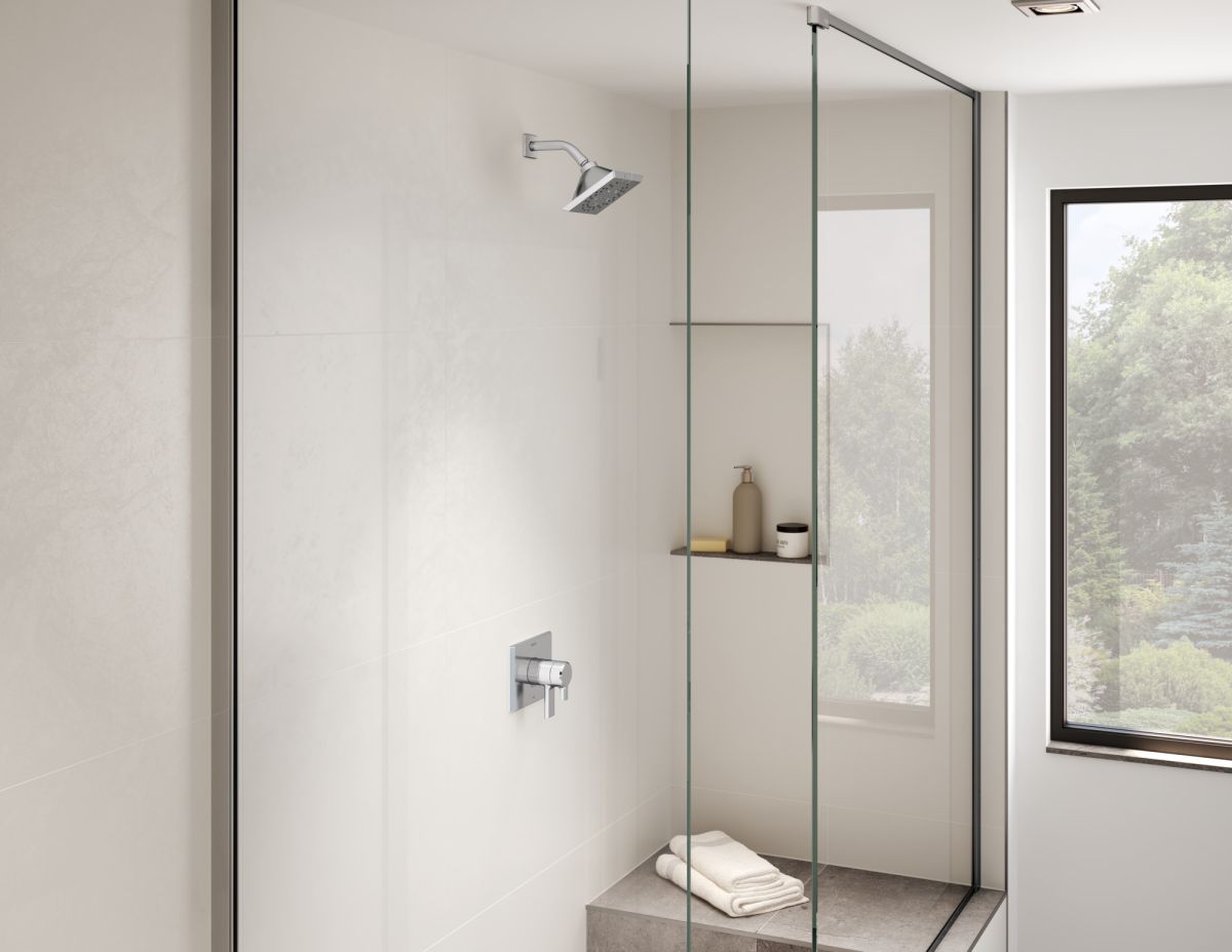 DELTA Pivotal Monitor 17 Series H2OKINETIC Shower Trim — Lumicoat® Chrome