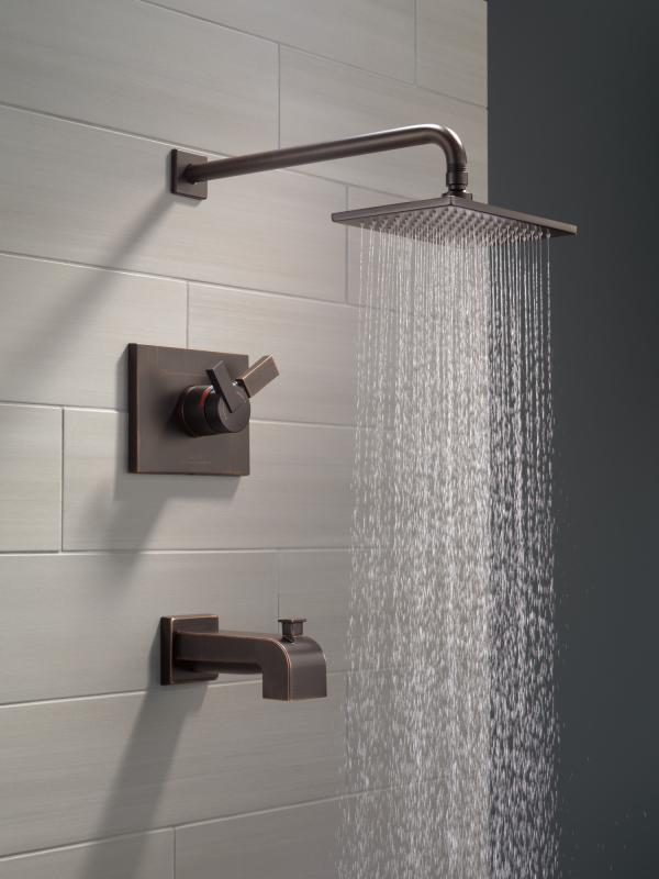 DELTA Vero Monitor 17 Series Tub & Shower Trim — Venetian Bronze