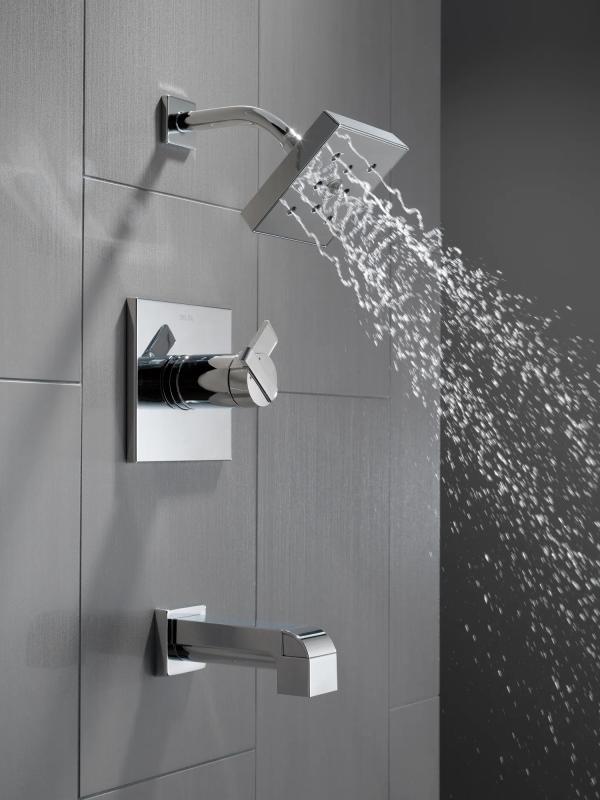 DELTA Ara Monitor 17 Series H2OKINETIC Tub & Shower Trim — Chrome