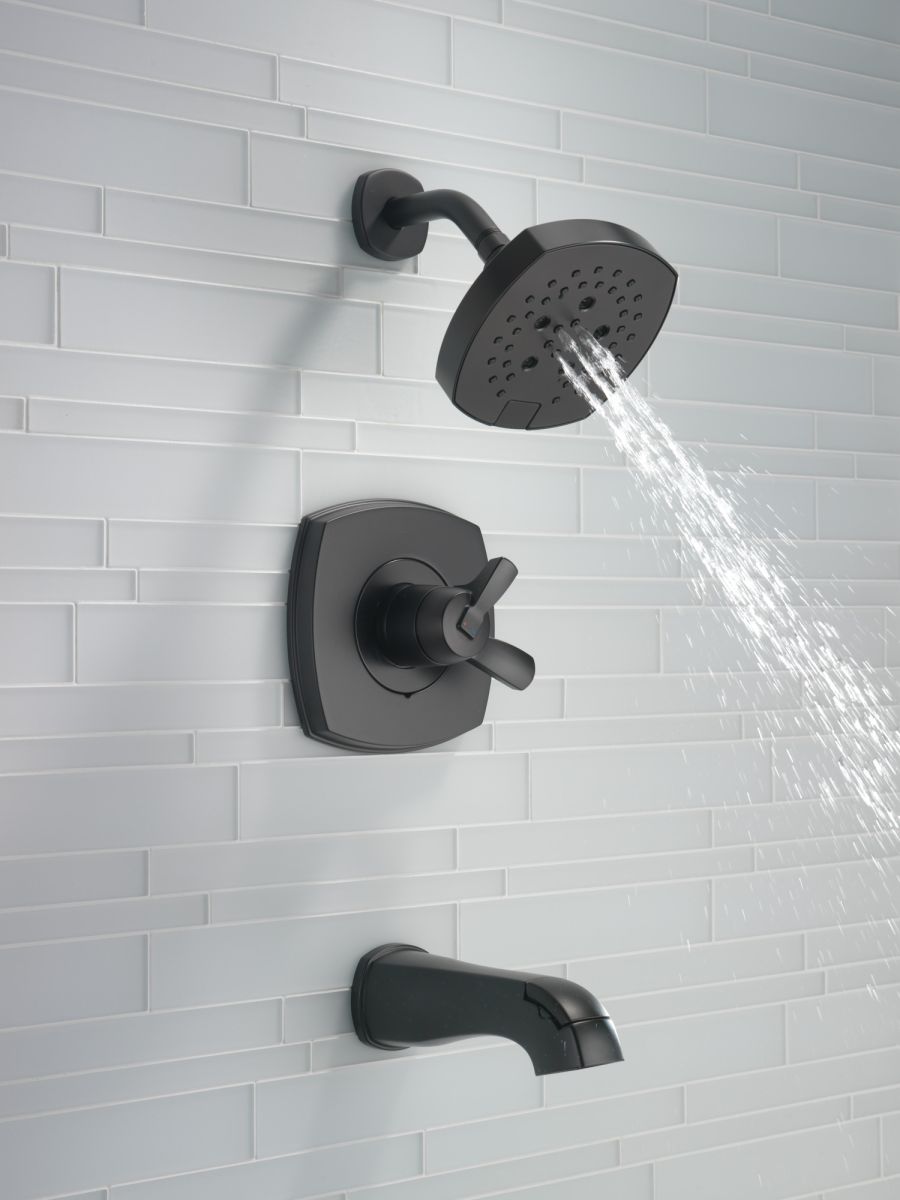 DELTA Stryke 17 Series Tub and Shower Only — Matte Black