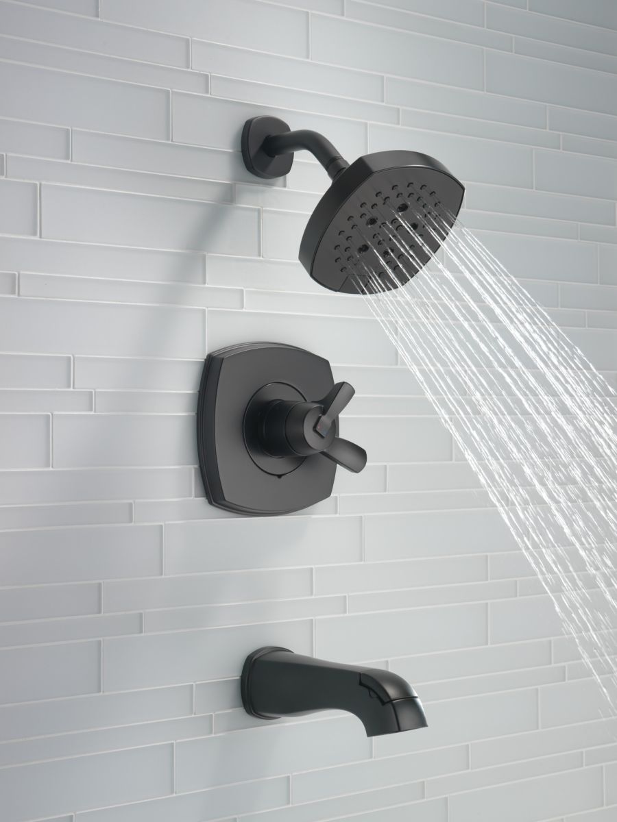 DELTA Stryke 17 Series Tub and Shower Only — Matte Black