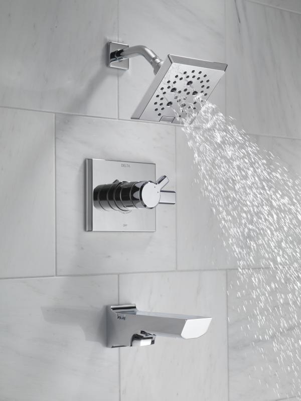 DELTA Pivotal Monitor 17 Series H2OKINETIC Tub and Shower Trim — Lumicoat® Chrome