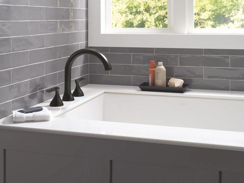 DELTA Bonacci Three Hole Roman Tub Trim — Matte Black