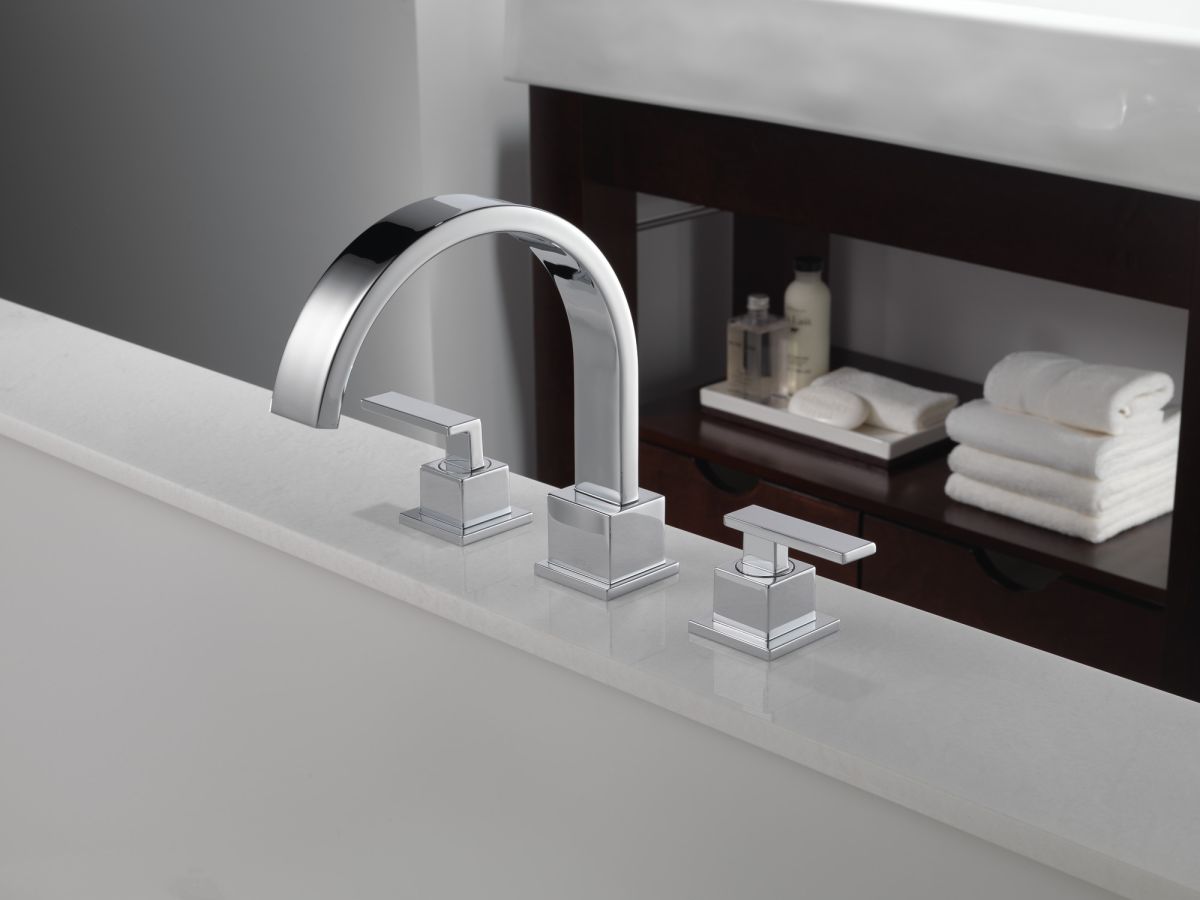 DELTA Vero Roman Tub Trim — Chrome