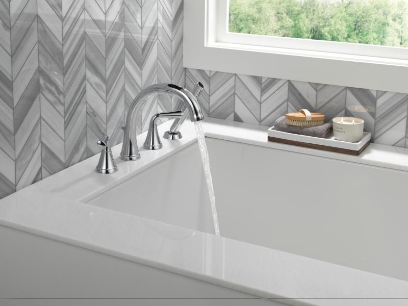 DELTA Kayra Roman Tub Trim with Hand Shower — Chrome