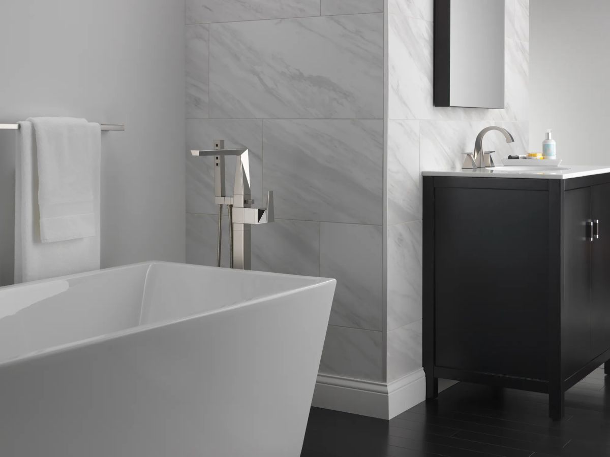 DELTA Trillian Two Handle Widespread Bathroom Faucet — Lumicoat® Stainless