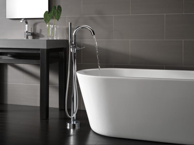 DELTA Trinsic Single Handle Floor Mount Tub Filler Trim with Hand Shower — Chrome