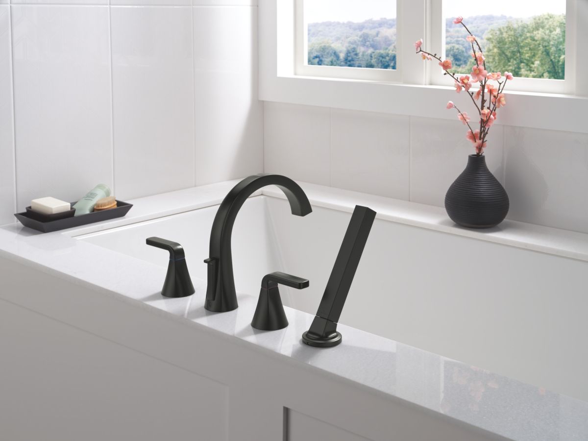 DELTA Lineax Roman Tub Trim with Hand Shower — Matte Black
