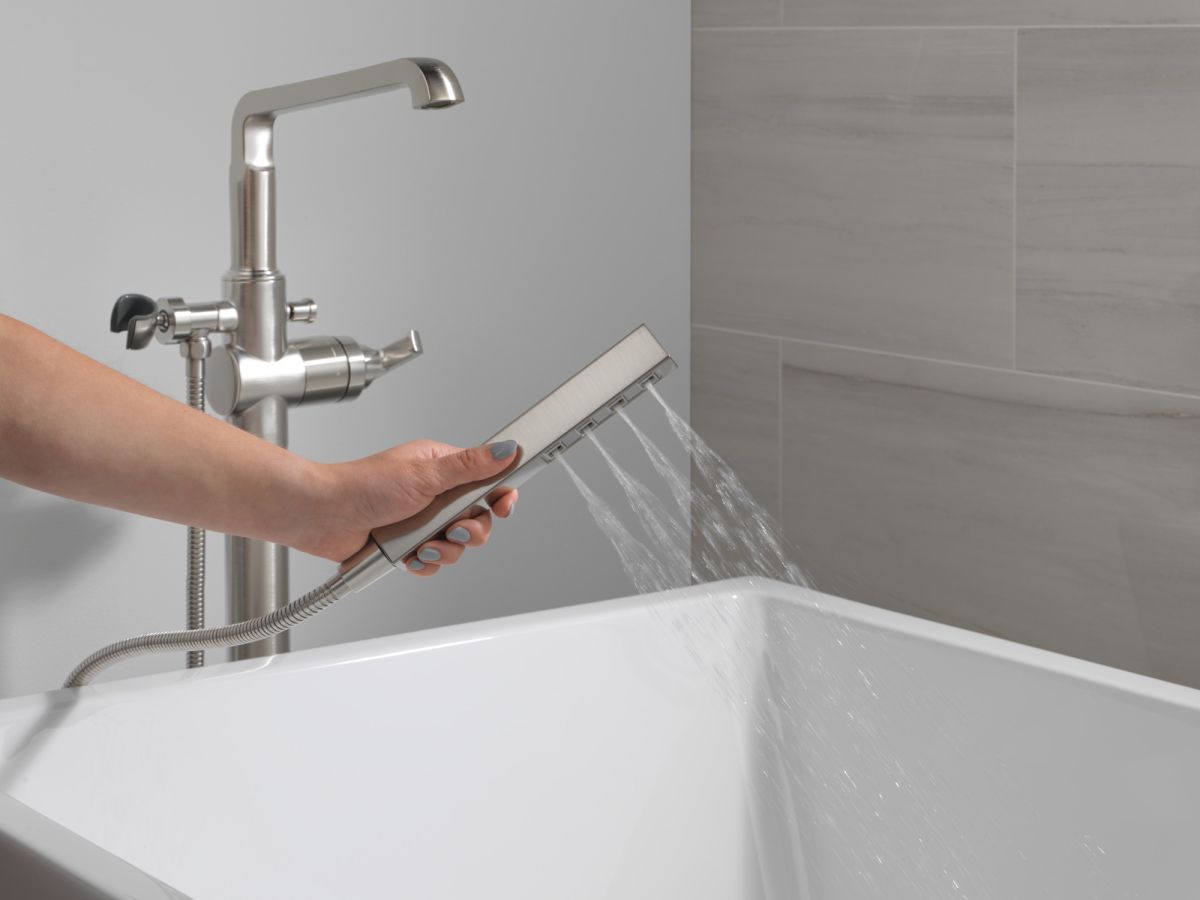 DELTA Tetra Floor Mount Tub Filler Trim — Lumicoat® Stainless