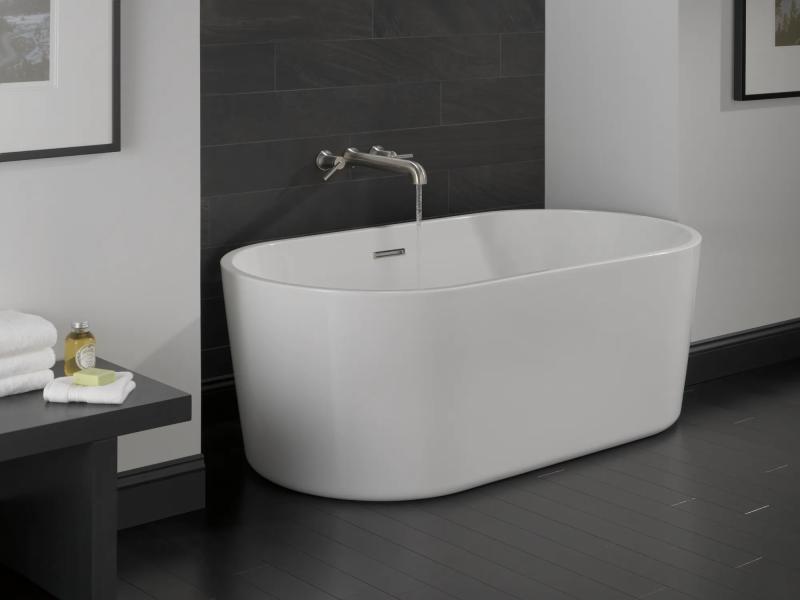DELTA Trinsic Wall Mounted Tub Filler — Stainless
