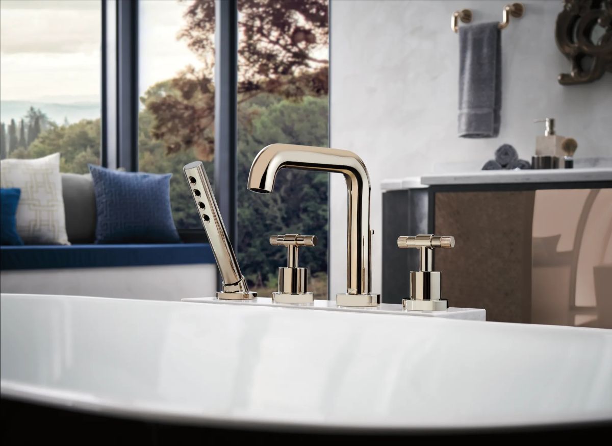 BRIZO Litze Roman Tub with Handshower - Less Handles — Polished Nickel